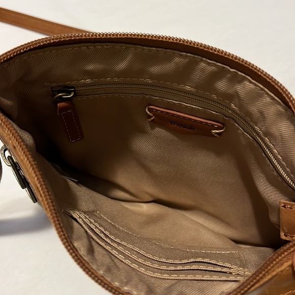 NWOTS - SAK TOBACCO FLORAL - EMBOSSED RESEDA CROSSBODY BAG - Picture 6 of 17